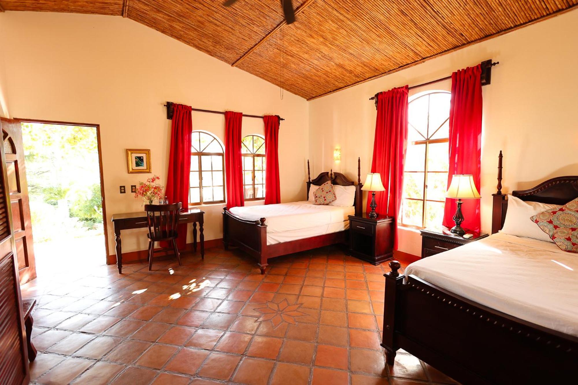 Nicawaves Hotel Popoyo Quarto foto